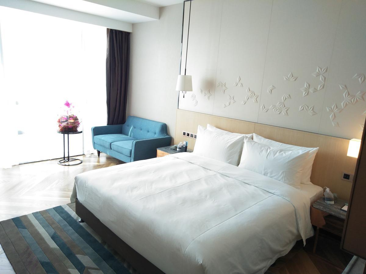 Brandi Hotel Фошань Экстерьер фото