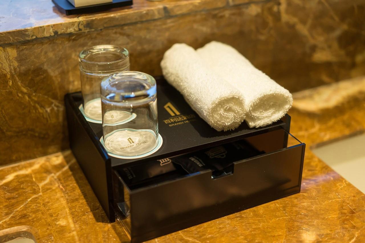 Brandi Hotel Фошань Экстерьер фото