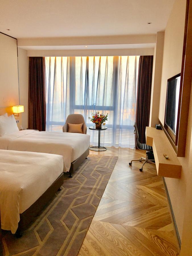 Brandi Hotel Фошань Экстерьер фото